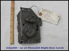 1432646 Right Chryco Mopar Nos