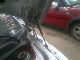 117-58547 Audi Pair Of Hinges And Struts Only Hood Fits 00-06 Tt 1571717