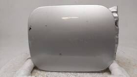 177-13l390 Audi 2000 S4 Fuel Tank Door Lid Gas Silver Nj5gy