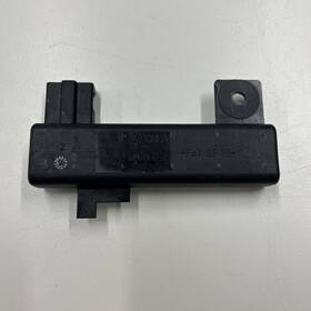 300909141e Audi 2009 A8 D3 Keyless Entry Antenna Sensor 300909141 E