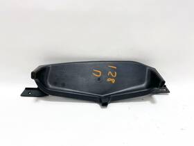 4l0-819-979 Audi 07-15 Q7 Front Right Side Cowl Rain Channel Cover Trim Panel Oem