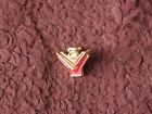 B6a-7004407-a Dennis Carpenter Red Gold Emblem For Fullsize Ford Glove Box