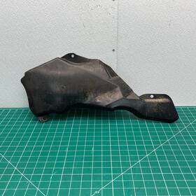 16.13-1181088 Bmw 91-99 E31 850i 850ci Rear Right Side Wheelhousing Cover Panel Oem
