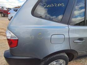 160-59725r Bmw Passenger Right Quarter Panel Fits 04-10 X3 2650171