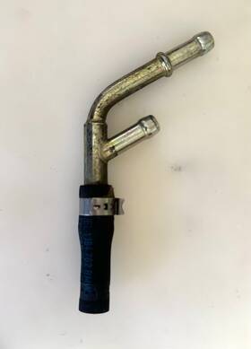 16137177237 Bmw E46 3 Series Fuel Y Connector Distribution Piece