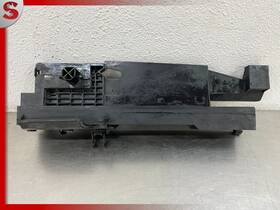 17117618772 Bmw 11-16 528i 535i 550i F10 Water Radiator Right Side Bracket 7618772 Oem