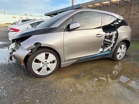 212.bm3a14 Bmw 2014 I3 Left Rear Seat Belt