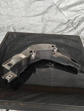 51647331555 Bmw New I3 I01 Front Left Headlight Bracket Mount Original