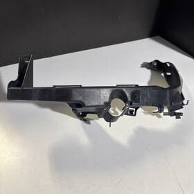 7116707 Bmw 06-11 E90 328i 325i 328xi 335i Front Left Driver Headlight Bracket Mount