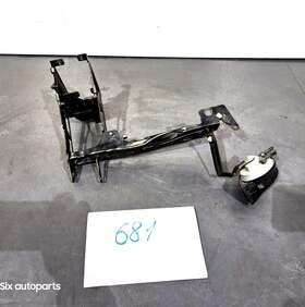 7308803 Bmw 12-20 Oem F22 F23 F32 F87 M2 Front Right Radiator Support Side Lock Panel
