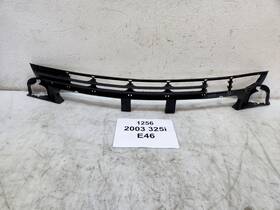 7891916 Bmw 00-06 Oem E46 320 325 Front Bumper Lower Center Basic Grille