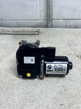 620.bm3e20 Bmw - Us Additional 2020 750i Oem Windshield Wiper Motor