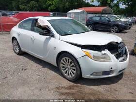 176.gm4n11 Buick Regal 2011 High Mounted Stop Light 7339192