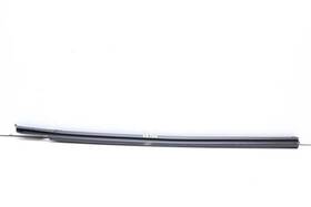 84306815 Buick 18-24 Enclave Front Right Door Window Inner Belt Weatherstrip Oem