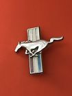 C8zb-16c228-c Fomoco Mustang Fastback Cpe Convertible Orig Lh Fender Horse Emblem