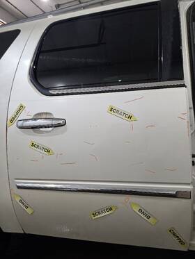 130-01063r Cadillac Passenger Right Rear Side Door Fits 07-14 Escalade Esv 613950