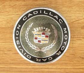 20727378 Cadillac 1991-1993 Deville Touring Sedan Trunk Lock Cover Ornament Emblem Crest