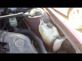 627.gm6h92 Cadillac Deville 1992 Wash Reservoir 25976074