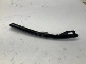 84808241 Cadillac 23-25 Lyriq Front Left Grille Bezel Q