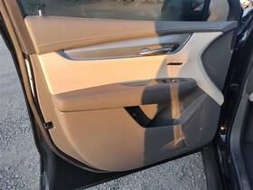 84827130 Cadillac 2021 Xt5 Front Trim Panel Fr Dr Oem
