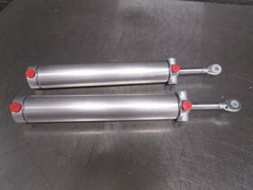 Xr3z-7650600-a Carmocarshop For 1999-2004 Ford Mustang And Cobra Convertible Top Lift Arms Hydraulic Cylinders