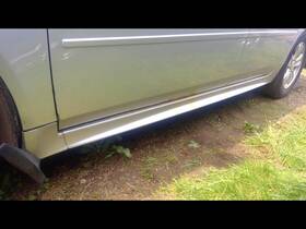 189.gm1o12 Chevrolet Impala 2012 Rocker Panel Moulding 160413