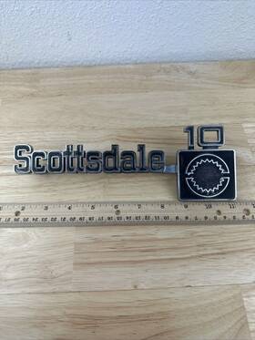 349690 Chevrolet 1975-1980 Scottsdale 10 Truck Used Fender Emblem Gm