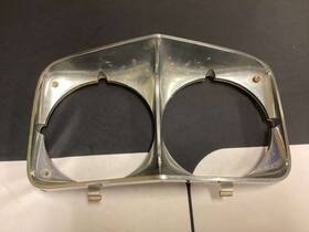 3955081 Chevrolet 1970 Chevy Impala Belair Caprice Biscayne Lh Chrome Left Headlight Trim Bezel