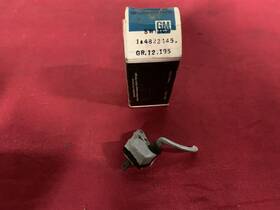 4823445 Chevrolet Nos 61-64 / Pontiac Olds Station Wagon Rear Window Switch