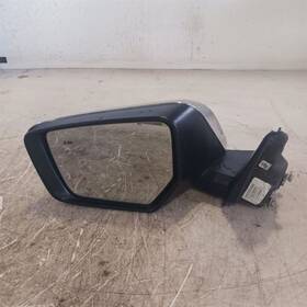 84315881 Chevrolet Driver Side View Mirror With Integral Turn Signal Fits 18-20 Impala 4629759