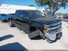 176.gm8n17 Chevrolet Truck Silvrdo25 2017 High Mounted Stop Light 6774345