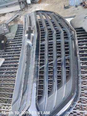84450785 Chevrolet Truck Grille Bar Design Black Surround Opt Wn5 Fits 20-21 Equinox 9677838
