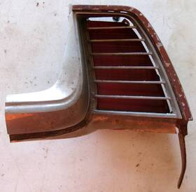 9875674 Chevy 1 Used 1973-74 Chevrolet Monte Carlo Rh Tail Light Rear Quarter Extension