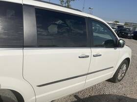 130-01172kr Chrysler Passenger Rear Side Door Movable Glass Fits 11-16 Town And Country 3804655