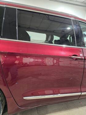 130-10036dr Chrysler Passenger Rear Side Door Movable Glass Opt Jsb Fits 17-19 Pacifica 605701