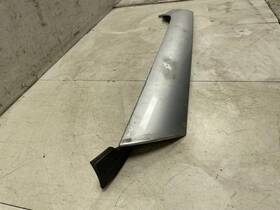 139.ch1c06 Chrysler Crossfire 2006 Front Left Windshield Exterior A Pillar Trim Factory