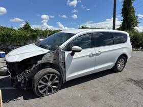 198-10046l Chrysler Driver Left Center Pillar Fits 17-23 Pacifica 575841