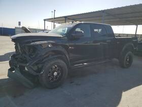 165.ch8n15 Dodge Left Quarter Moulding Oem 2015 Ram2500