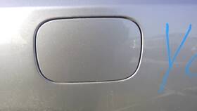 177.ch8e14 Dodge Fuel Filler Door Rectangle Gas Cap In Psc Billet Silver 2014 Durango