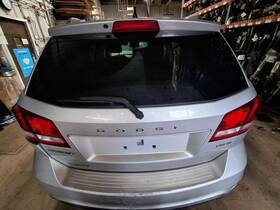 189.ch2213 Dodge Journey 2013 Rocker Panel Moulding 3571482