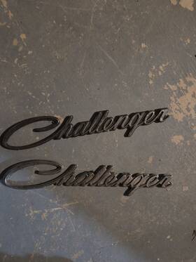 3444938 Dodge 1970-1974 Challenger Oem Original Emblems