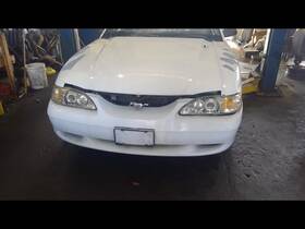 110-02211l Ford Driver Left Fender Fits 94-98 Mustang 1072450