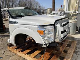 1484-g Ford 2013-2016 F250 Front Clip Assembly Paint Code Ug See Pics