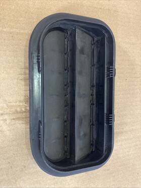 3c3z-54280b62-ba Ford Oem Rear Panel Air Vent Grille Lincoln 2005