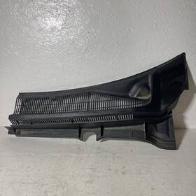 Bc34-2502223-a Ford 2011-2016 F250sd Left Windshield Wiper Cowl Vent Panel Oem