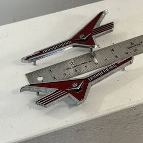 Bj-16228-a Ford Original Oem Thunderbird Fender Emblem V8 1956-57 16220 T Bird