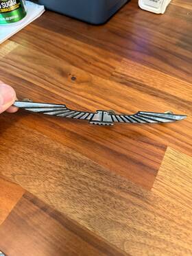 E5sb-8216-ba Ford Oem Factory 1985 1986 Thunderbird Grill Emblem Used