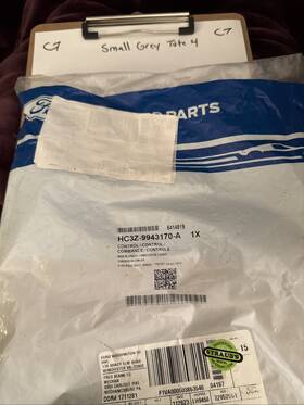 Hc3z-9943170-a Ford Genuine Oe Control