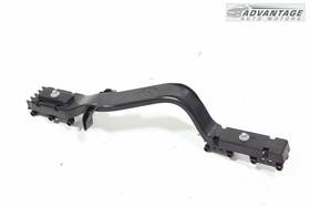 Kt11-8472-ab Ford 2019-2023 Transit Connect 2.0l Air Deflector Shutter Spacer Bracket Oem
