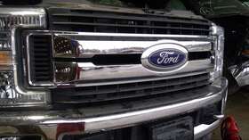 104-02792k Ford Truck Grille Xl Chrome Center Bars Open Ends Fits 17-19 F250sd Pickup